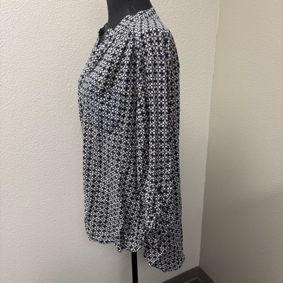Cato Navy White Print Blouse 18/20W Boho Career Casual Roll Sleeve Top - Picture 4 of 10